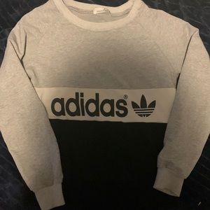 Adidas Cropped Sweatshirt